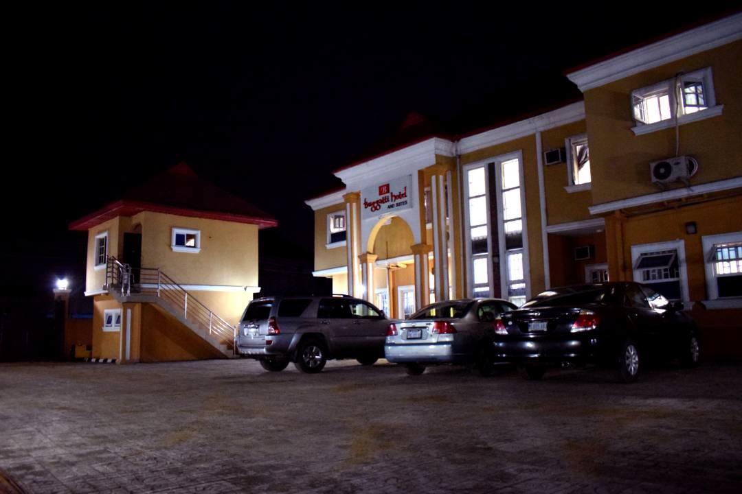 Buggatti Hotel And Suit Порт-Харкорт Экстерьер фото